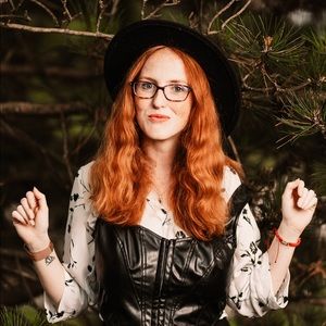 Meet your Posher, Sara